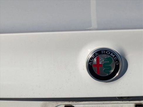 Used 2020 Alfa Romeo Giulia w/ Nero Edizione image 20