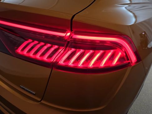 Used 2019 Audi Q8 Prestige AWD/4WD image 34
