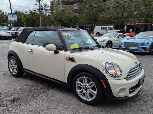 Used 2011 MINI Cooper Convertible FWD image 5