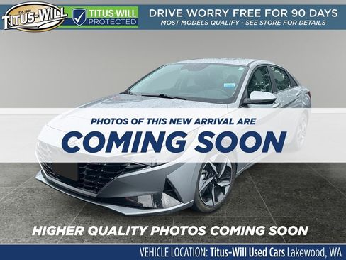 Used 2021 Hyundai Elantra Limited image 2