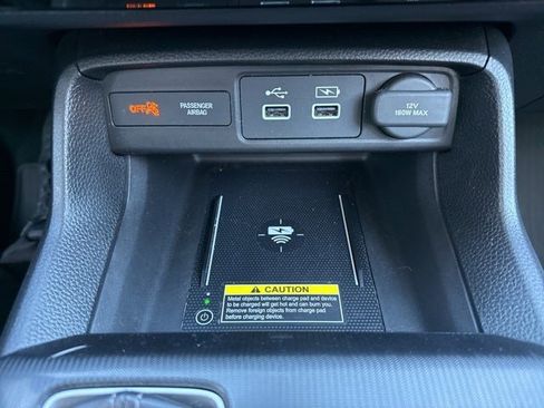 Used 2024 Honda Civic Touring image 31