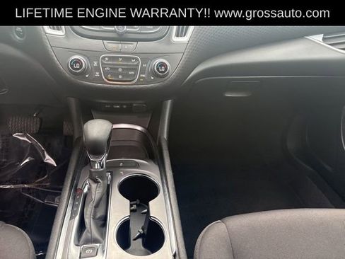 Used 2023 Chevrolet Malibu LT FWD image 23