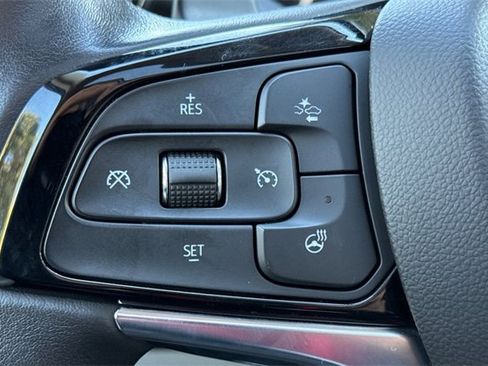 Used 2023 Buick Enclave Avenir w/ Avenir Technology Package image 38