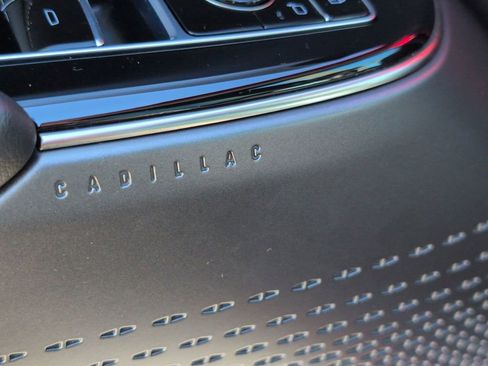 Certified 2024 Cadillac Lyriq Tech w/ Driver Assist Package image 18