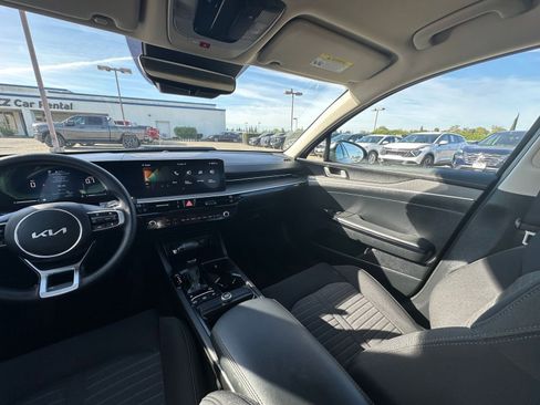 Used 2025 Kia K5 LXS image 36