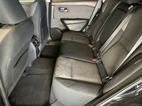 Used 2021 Nissan Rogue SV AWD/4WD image 20