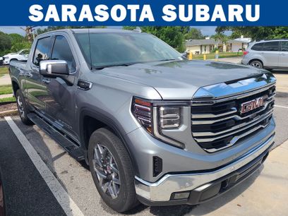 Used 2025 GMC Sierra 1500 SLT w/ SLT Premium Plus Package