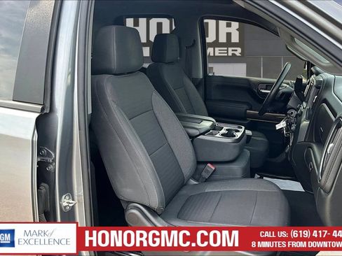 Used 2020 Chevrolet Silverado 1500 LT w/ LT Value Package RWD image 30