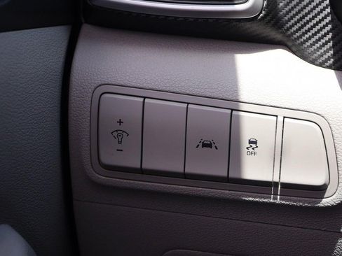 Used 2020 Hyundai Tucson SE FWD image 18