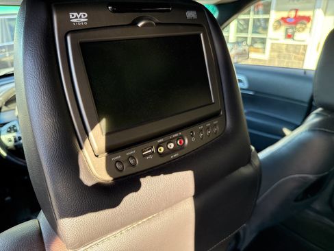 Used 2013 Ford Explorer Sport image 14