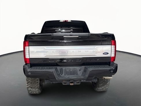 Used 2017 Ford F350 Platinum w/ Platinum Ultimate Package image 6