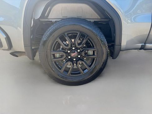 Used 2025 GMC Sierra 1500 Elevation RWD image 12