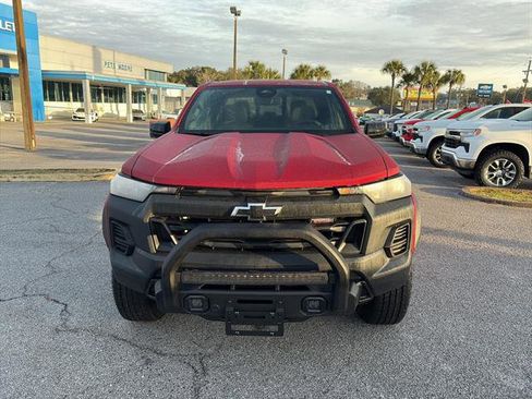 New 2026 Chevrolet Colorado Trail Boss w/ Off-Road Front Bumper Package AWD/4WD image 2