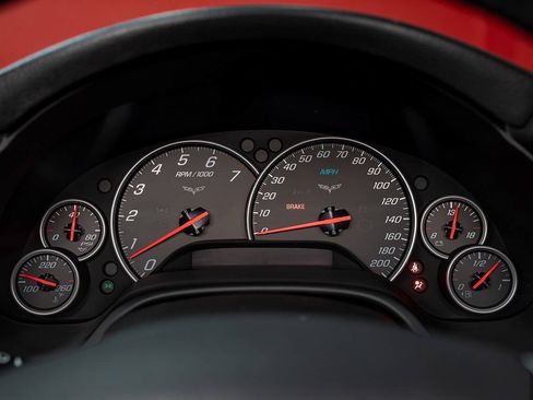 Used 2009 Chevrolet Corvette Coupe w/ Z51 Performance Package RWD image 45