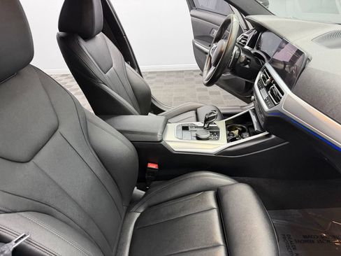 Used 2020 BMW 330i Sedan w/ M Sport Package RWD image 50