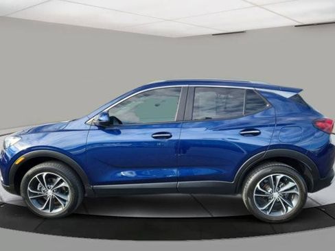 Used 2023 Buick Encore GX Select image 2