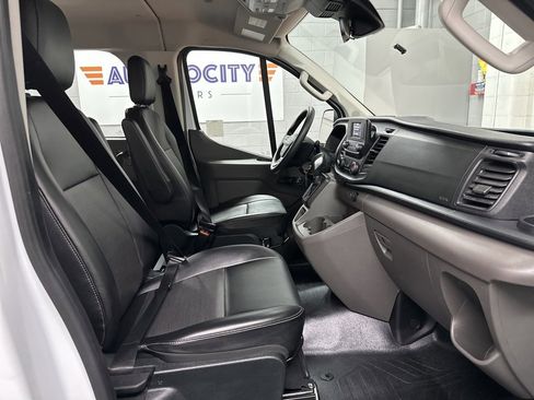 Used 2023 Ford Transit 350 XL image 21
