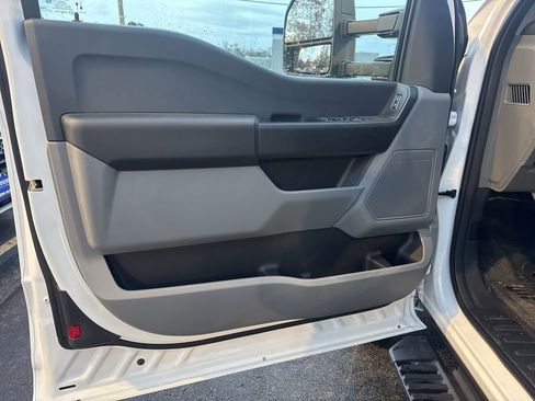 New 2026 Ford F350 XL w/ XL Chrome Package image 10
