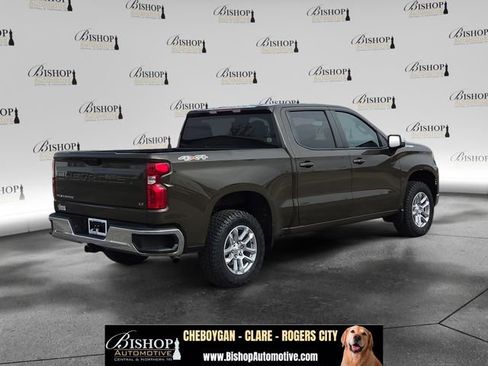 Used 2023 Chevrolet Silverado 1500 LT AWD/4WD image 26