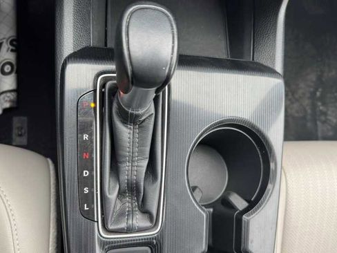 Used 2023 Honda Civic EX-L image 19