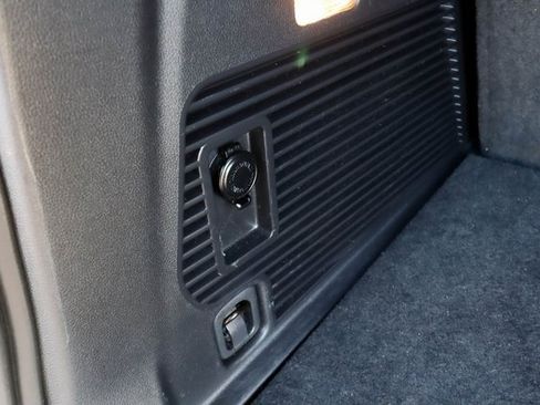 Used 2019 Subaru Ascent Touring image 43