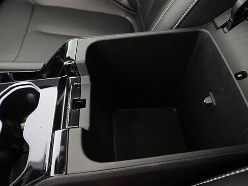 Used 2022 Jeep Grand Cherokee Limited 4xe image 39