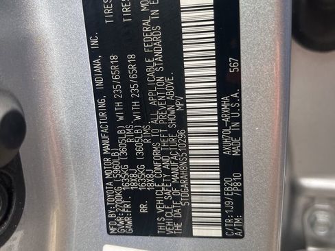 Used 2022 Toyota Highlander XLE image 54