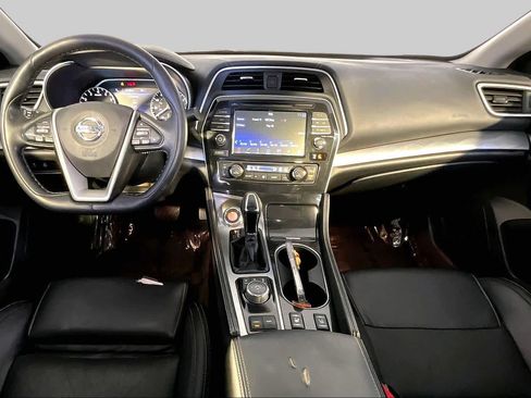 Used 2018 Nissan Maxima 3.5 SL FWD image 16