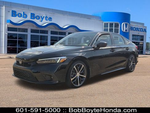 Used 2024 Honda Civic Touring image 1