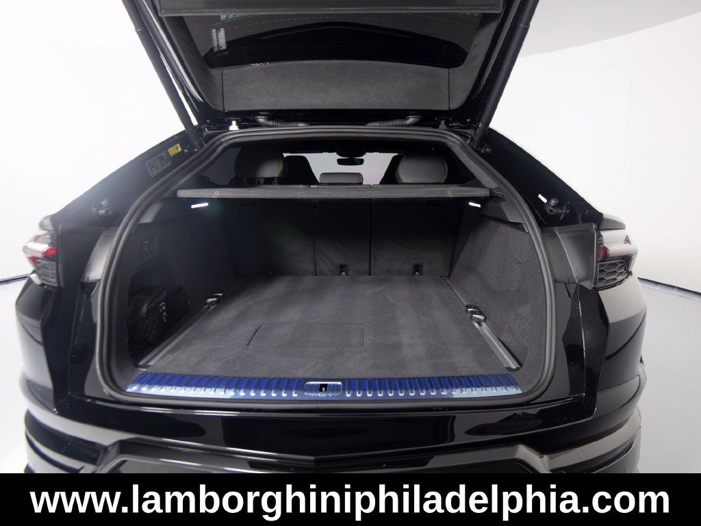 Used 2026 Lamborghini Urus S AWD/4WD image 53