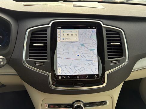 Certified 2024 Volvo XC90 B5 Core w/ Protection Package image 30