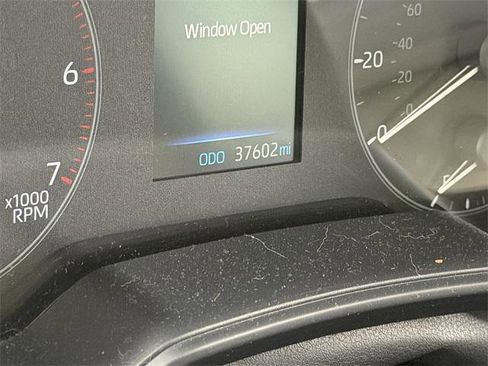 Certified 2023 Toyota Corolla LE image 9