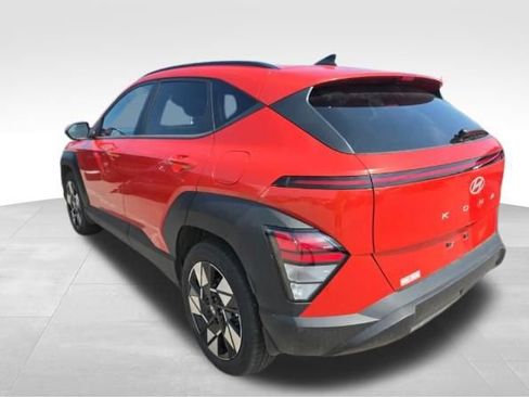 Used 2025 Hyundai Kona SEL FWD image 5