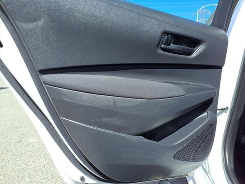 Certified 2025 Toyota Corolla LE image 19