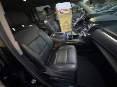 Used 2019 Chevrolet Tahoe LT image 32