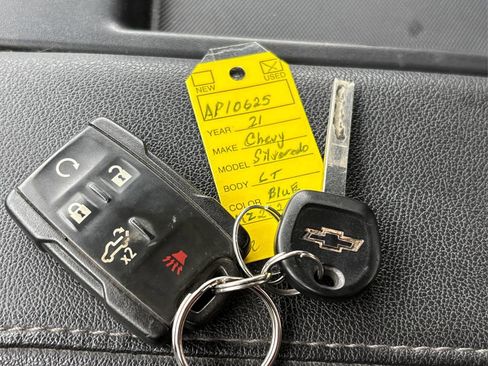 Used 2021 Chevrolet Silverado 1500 Custom image 28