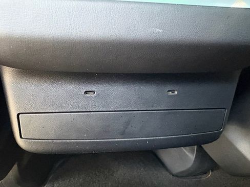 Used 2023 Tesla Model X Standard Range image 28