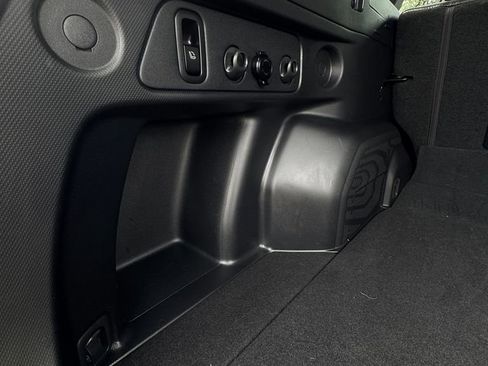 Certified 2025 Subaru Forester Limited image 13