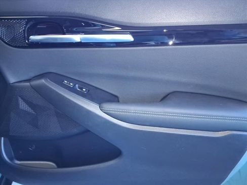 Certified 2025 Kia Seltos S image 6