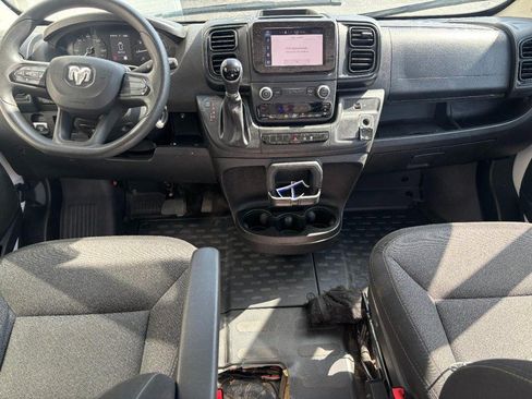 Used 2023 RAM ProMaster 2500 FWD image 14