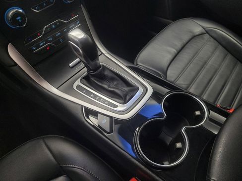 Used 2016 Ford Edge SEL w/ Equipment Group 201A image 26