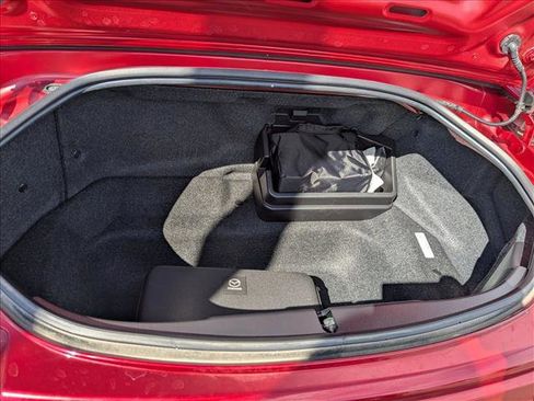 Used 2023 MAZDA MX-5 Miata Grand Touring image 19