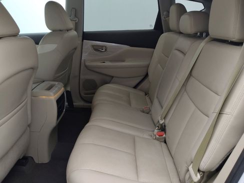 Used 2016 Nissan Murano Platinum w/ Platinum Technology Package image 18