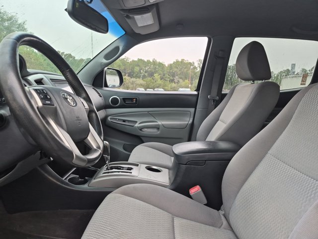 Used 2012 Toyota Tacoma PreRunner w/ SR5 Pkg RWD image 16