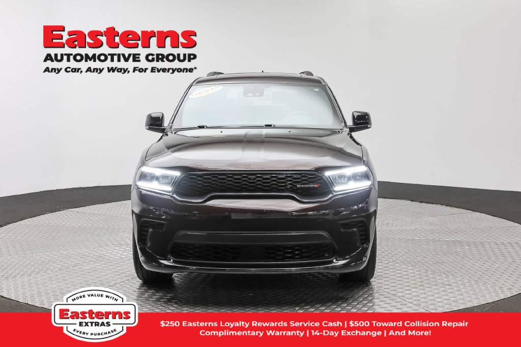 Used 2024 Dodge Durango GT RWD image 3