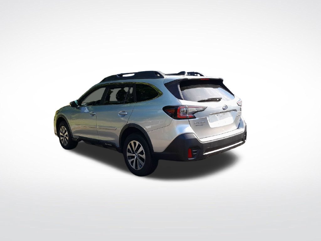 Used 2021 Subaru Outback Premium AWD/4WD image 6