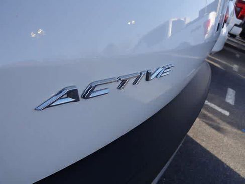 Used 2024 Ford Escape Active image 13