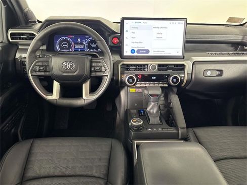 Used 2024 Toyota Tacoma TRD Off-Road image 14