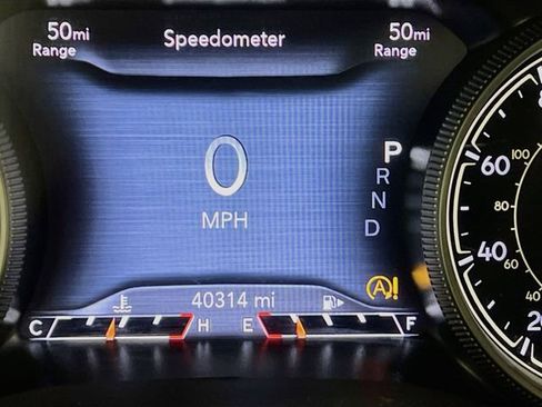 Used 2021 Jeep Cherokee High Altitude AWD/4WD image 14