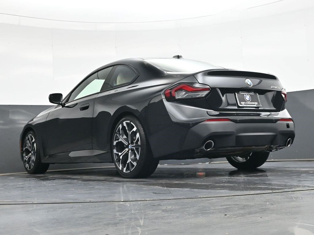 Used 2025 BMW 230i Coupe w/ Premium Package RWD image 29